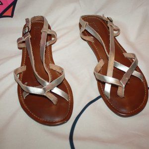 MIA Strappy Metallic Silver Sandals 🌵8